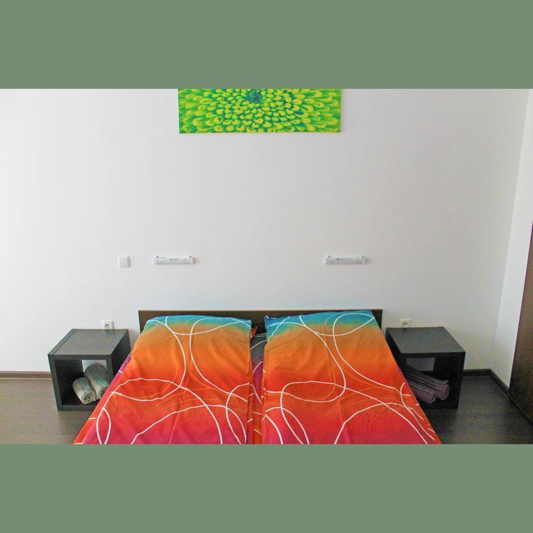 Flora Apartment Centrum โซเฟีย ภายนอก รูปภาพ
